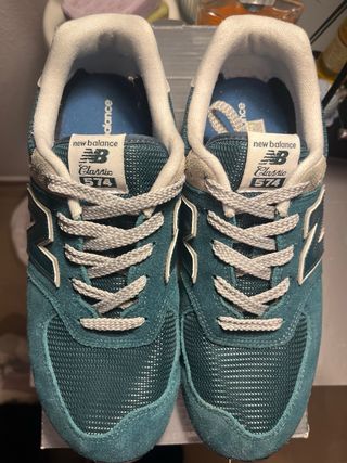 New Balance 574 Verde Oscuro Talla 38.5