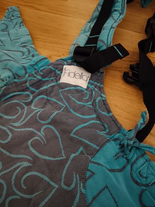Mochila Porteo Fidella Corazones Azul