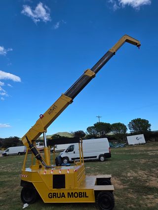 Grúa Móvil 7 Metros