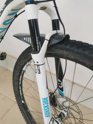  MTB 29 carbono M

 
