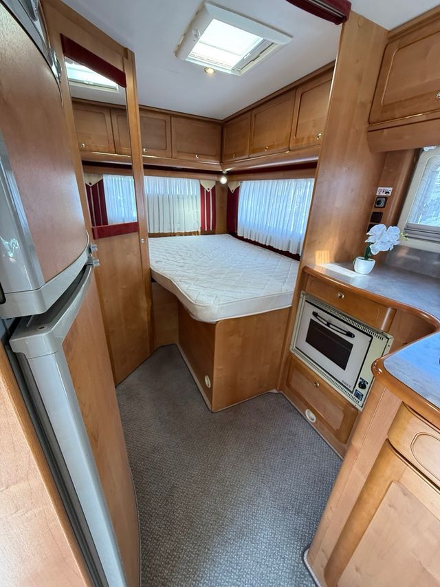 Autocaravana integral Rapido doble cama/Alko