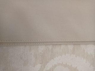 Pantalón color crudo elegante