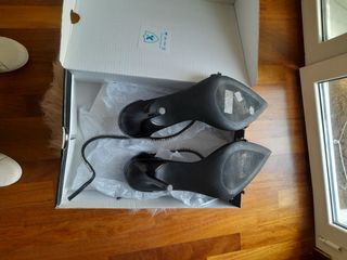 Sandali neri PRIMADONNA con strass
