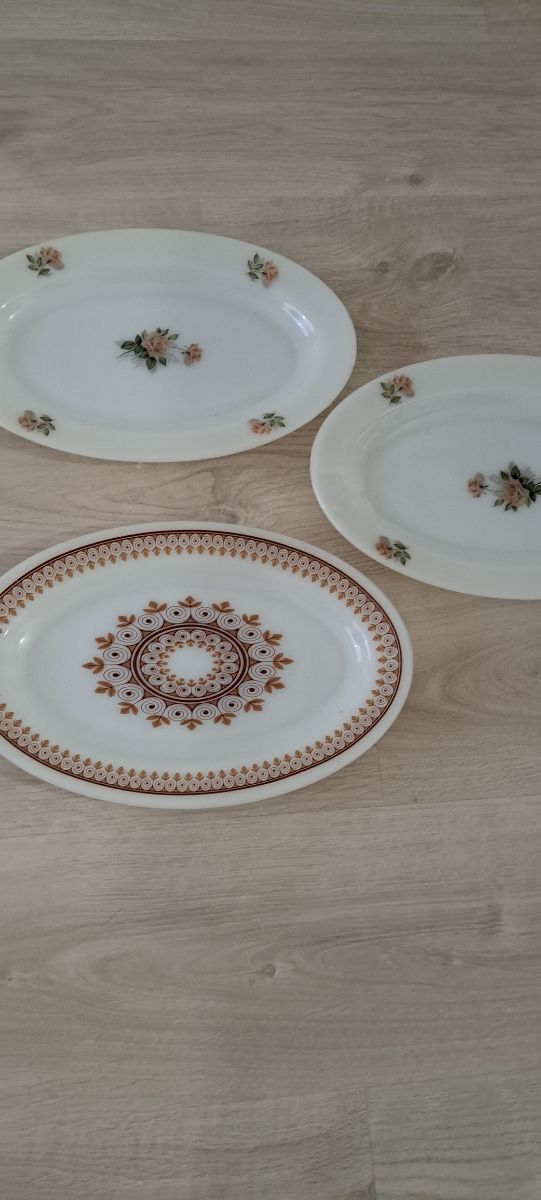 Lote 3 Fuentes Vintage Flores