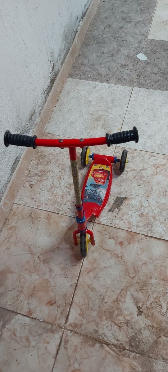 Patinete infantil 3 ruedas Cars