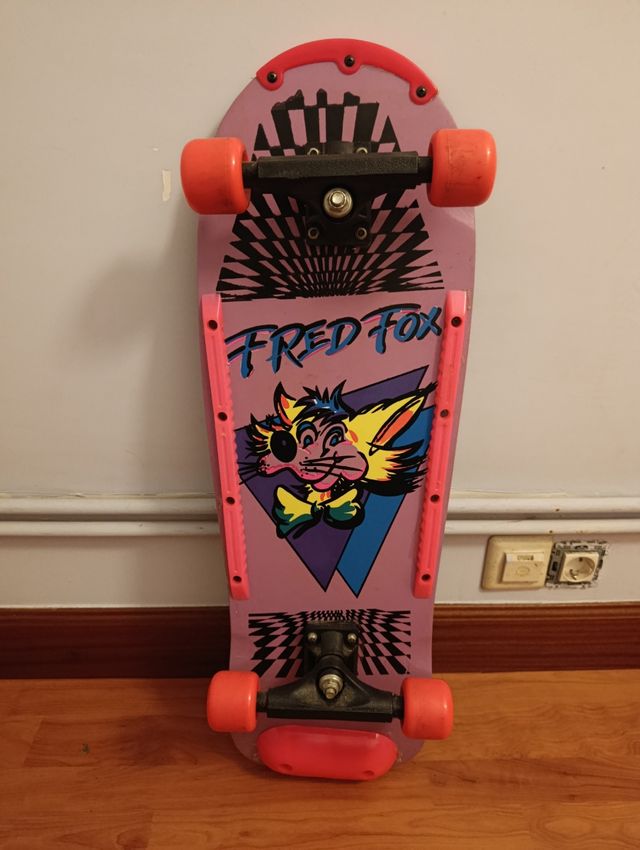 Patinete vintage morado