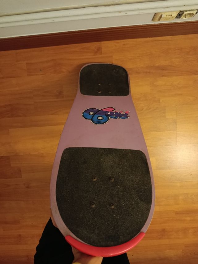 Patinete vintage morado