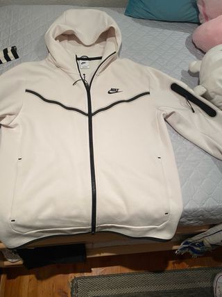Nike Tech Fleece Sudadera Blanca