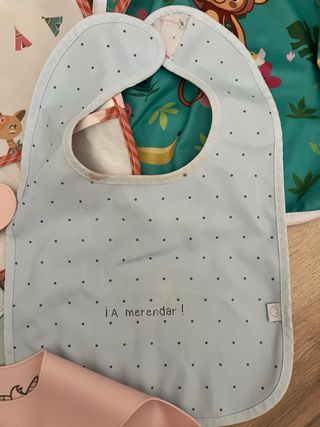 Lote 7 Baberos Bebé