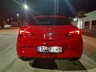 Opel Astra 2013