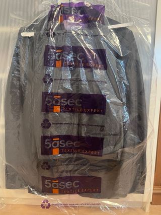 Traje Zara Man plata (chaqueta 50 / pantalón 46)