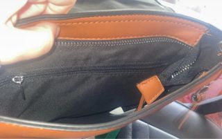 Mochila pequeña marrón