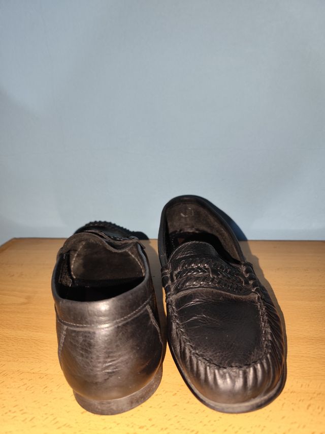 Mocasines de cuero negros talla 42-43
