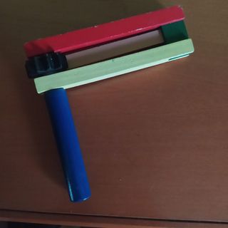 Carraca de madera de colores