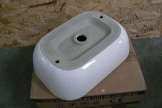 Lavatório Cerâmico Oval 455x325x140mm