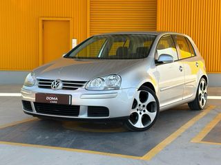 Volkswagen Golf 5 1.6 
