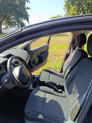 Renault Clio 2012