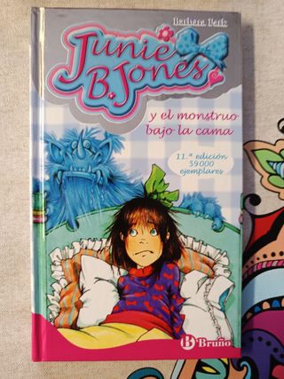 Pack de 4 libros
Kika SuperBruja y Junie B.Jones