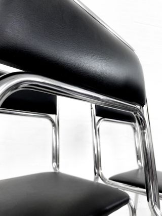 SILLAS BAUHAUS. COLOR NEGRO. ITALIA 70s