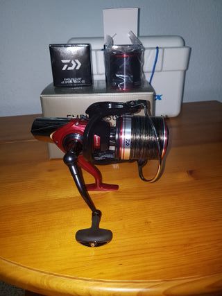 Carrete Daiwa Emblem Surf 45 SCW QD Type-R