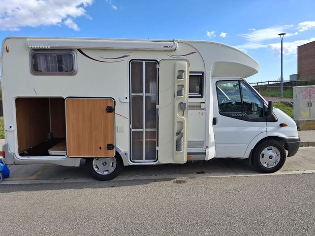 OPORTUNIDAD!!! Autocaravana Ford transit Genesis 3