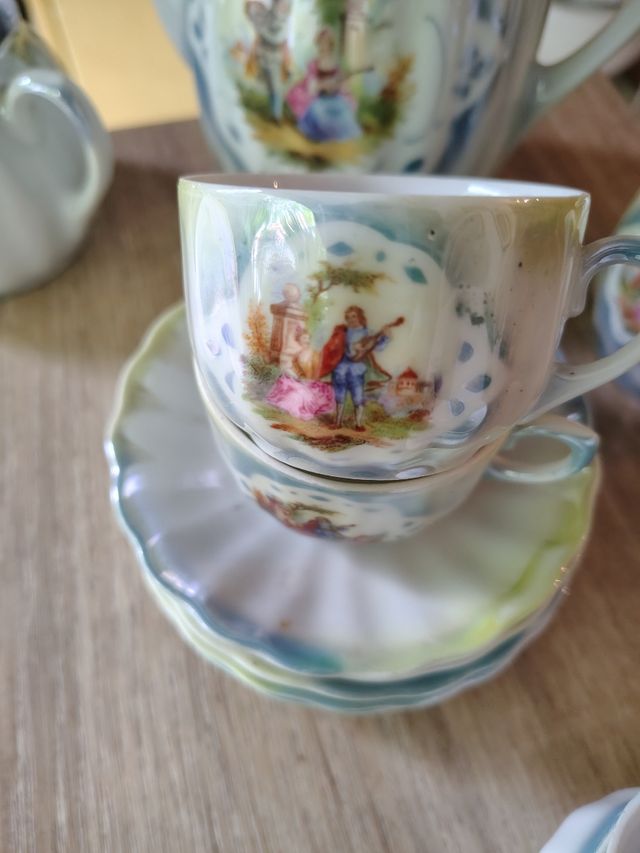 Set caffè Porcellana Dipinta a Mano