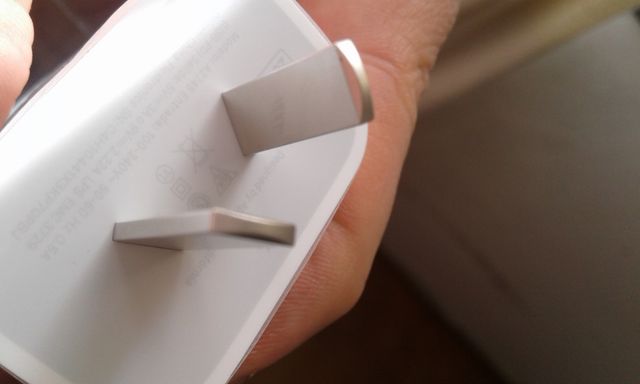 Cargador Apple 20W USB-C Original iPhone con cable