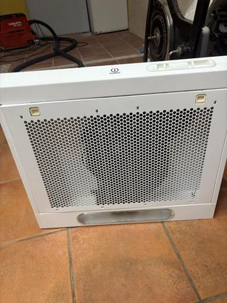 Campana extractora Indesit