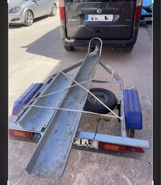 Remolque para moto se alquila