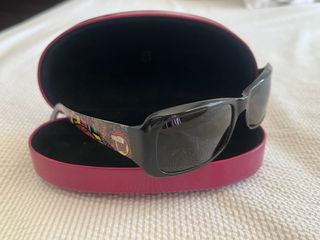 Gafas de sol mujer TOUS negras y multicolor