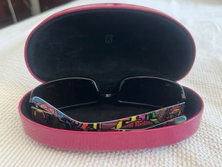 Gafas de sol mujer TOUS negras y multicolor