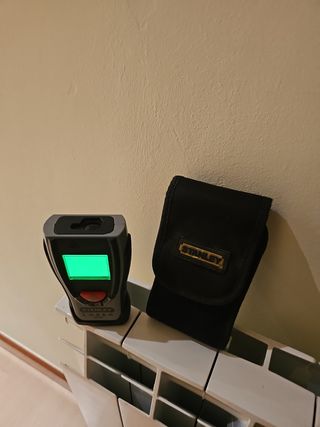 Medidor Láser Stanley TLM130I