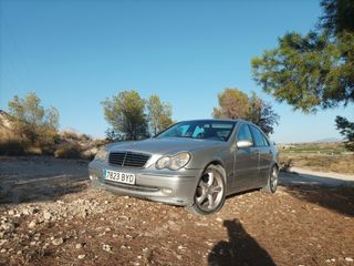 Mercedes-Benz Clase C 2002