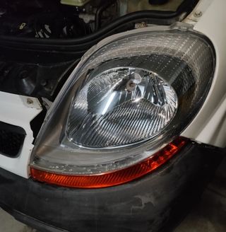 Faro Izquierdo Renault Trafic II