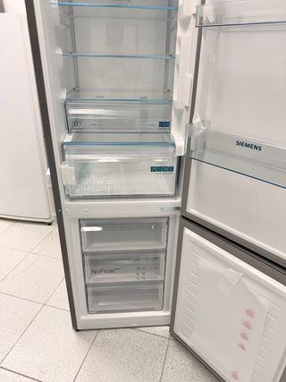 Nevera Combi Nueva con Tara  2m con garantía 