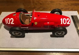 Ferrari 500F2 Tecnomodel 1/18 Scatola Farina