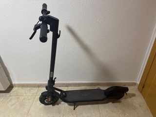 Se vende Patín eléctrico negro