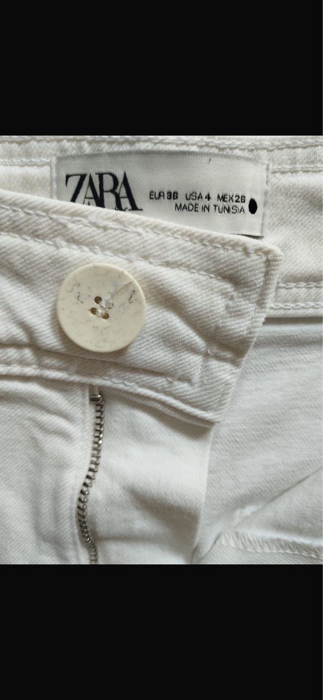 Pantalones anchos blancos