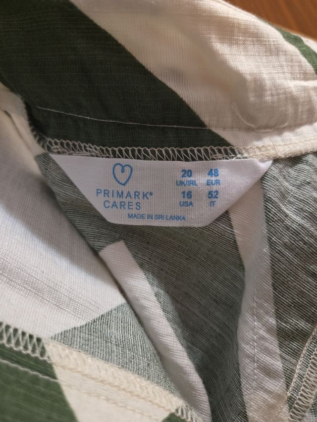 Calças verdes e brancas elegantes