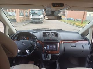 Mercedes-Benz Viano 2012