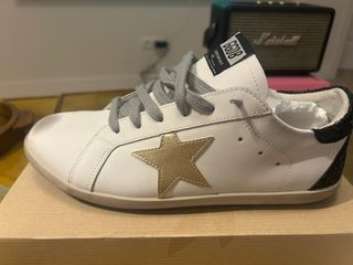 Golden Goose Sneakers Blancas