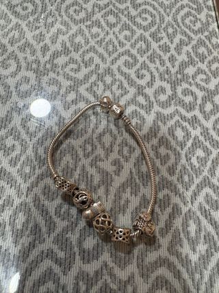 Pulsera Pandora Plata con Caja