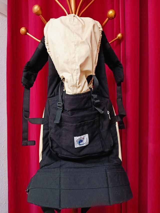 Portabebés Ergobaby Negro y Beige