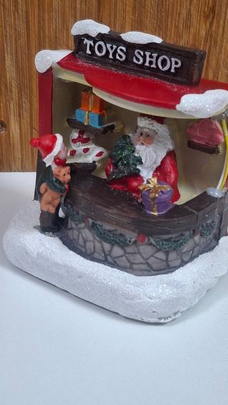 Figura Navideña Tienda de Juguetes