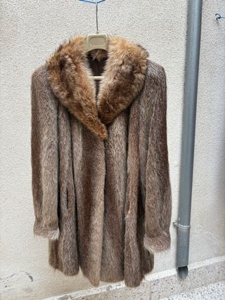 Chaquetón piel sintética marrón