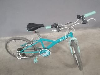Bicicleta infantil azul