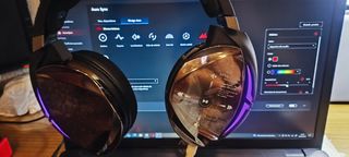 Auriculares 7.1 Asus ROG Strix Fusion 700 inalámbr