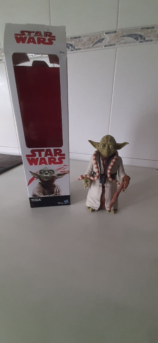 Muñeco Star Wars 30cm Yoda