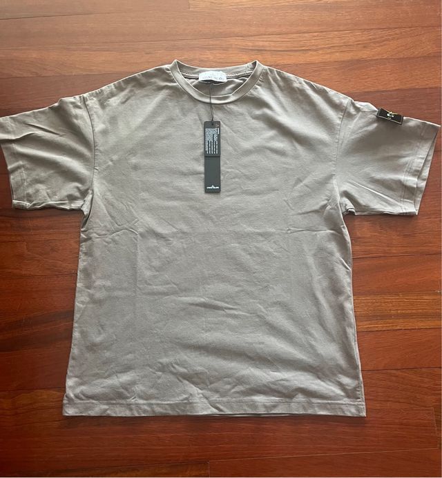 Camiseta Stone Island Marrón 