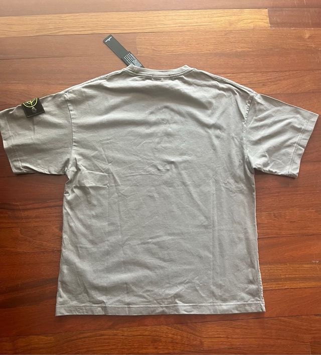 Camiseta Stone Island Marrón 